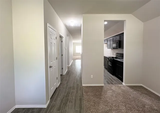Photo 3 of Single family home for sale at 412 Nathan Wy, Yukon, OK 73099 | MLS# 1246368 | Listing updated on 2026-09-03