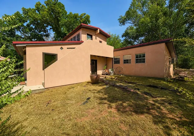Photo 2 of Single family home for sale at 2627 Ne 100th St, Oklahoma City, OK 73131 | MLS# 1246370 | Listing updated on 2026-08-27