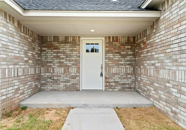 Photo 3 of Single family home for sale at 224 E Abbot Ln, Mustang, OK 73064 | MLS# 1246371 | Listing updated on 2026-09-30