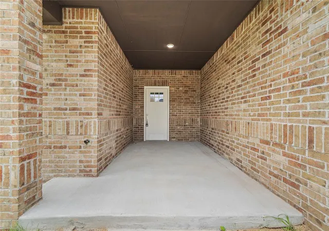 Photo 3 of Single family home for sale at 228 E Abbot Ln, Mustang, OK 73064 | MLS# 1246375 | Listing updated on 2026-09-30