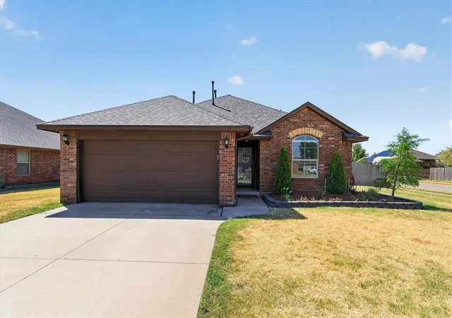 Photo 1 of Single family home for sale at 11116 Sw 38th Cir, Mustang, OK 73064 | MLS# 1246376 | Listing updated on 2026-09-23