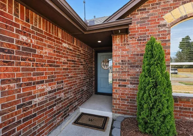Photo 2 of Single family home for sale at 11116 Sw 38th Cir, Mustang, OK 73064 | MLS# 1246376 | Listing updated on 2026-09-23