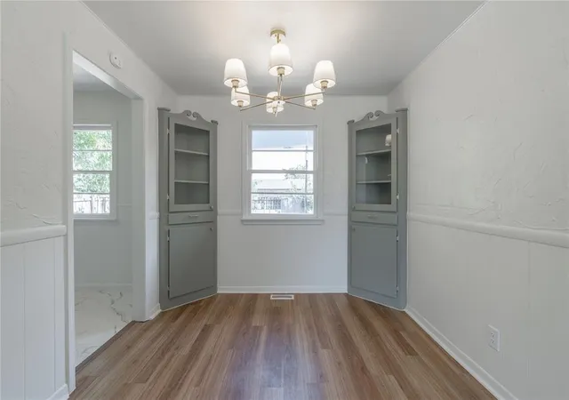 Photo 2 of Single family home for sale at 3217 Sw 40th St, Oklahoma City, OK 73119 | MLS# 1246379 | Listing updated on 2026-08-27