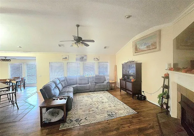 Photo 2 of Single family home for sale at 2913 Hunter Pointe, Altus, OK 73521 | MLS# 1246380 | Listing updated on 2026-09-01