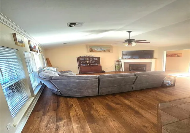 Photo 2 of Single family home for sale at 2913 Hunter Pointe, Altus, OK 73521 | MLS# 1246380 | Listing updated on 2026-09-01