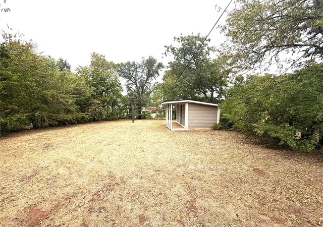 Photo 4 of Single family home for sale at 611 Nw 95Th St, Oklahoma City, OK 73114 | MLS# 1246382 | Listing updated on 2026-08-27