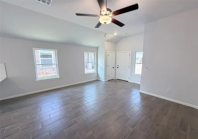 Photo 3 of Single family home for sale at 2924 Nw 196th Pl, Edmond, OK 73012 | MLS# 1246385 | Listing updated on 2026-10-07