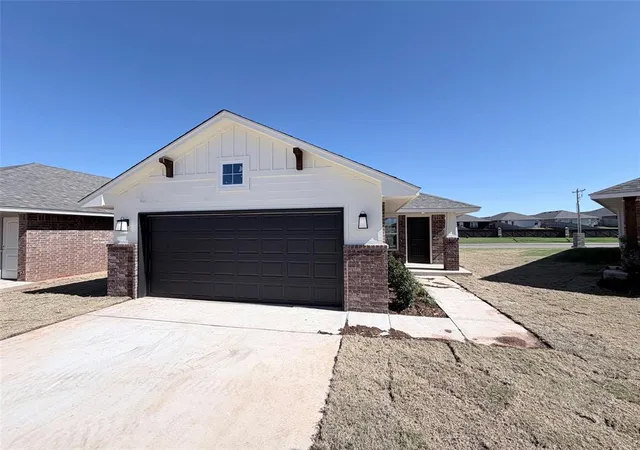 Photo 1 of Single family home for sale at 19604 Bascom St, Edmond, OK 73012 | MLS# 1246389 | Listing updated on 2026-10-19