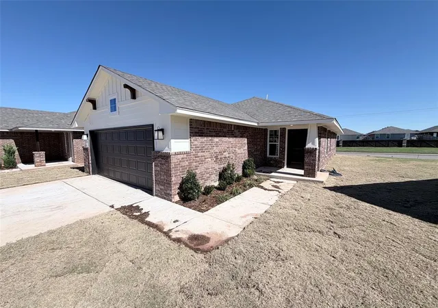 Photo 2 of Single family home for sale at 19604 Bascom St, Edmond, OK 73012 | MLS# 1246389 | Listing updated on 2026-10-19