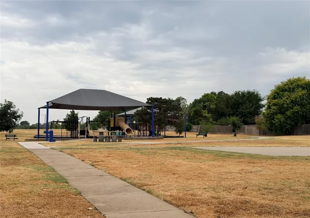 Photo 50 of Single family home for sale at 2816 Dalewood Pl, Norman, OK 73071 | MLS# 1246396 | Listing updated on 2026-08-28