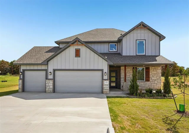 Photo 1 of Single family home for sale at 1304 Lighthorsemen Wy, Choctaw, OK 73020 | MLS# 1246400 | Listing updated on 2026-10-07