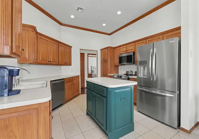 Photo 3 of Condo for sale at 509 S Santa Fe Ave #162, Edmond, OK 73003 | MLS# 1246403 | Listing updated on 2026-10-07