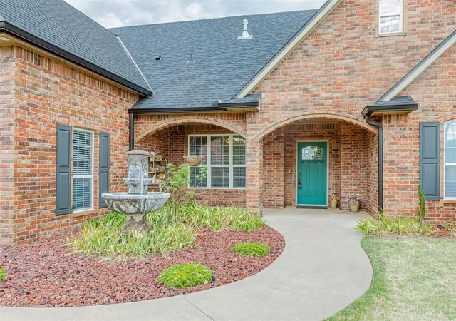 Photo 3 of Single family home for sale at 18775 308Th St, Norman, OK 73072 | MLS# 1246416 | Listing updated on 2026-09-30