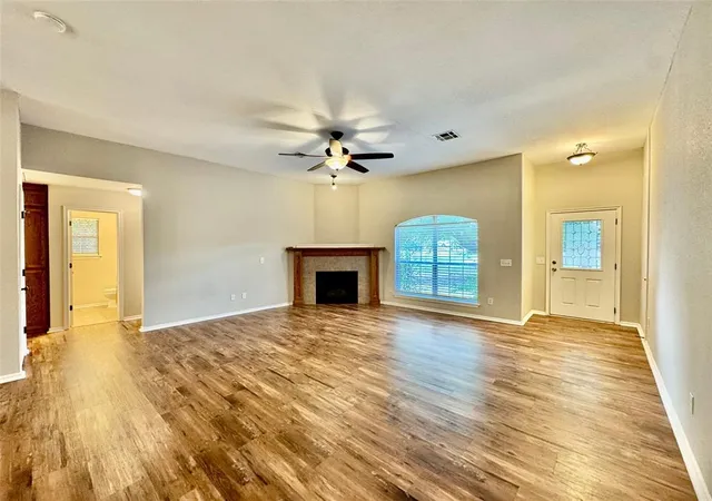 Photo 4 of Single family home for sale at 400 Bent Tree Rd, Noble, OK 73068 | MLS# 1246422 | Listing updated on 2026-09-21