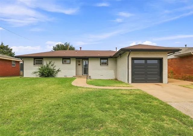 Photo 1 of Single family home for sale at 302 W Chisholm Dr, Kingfisher, OK 73750 | MLS# 1246439 | Listing updated on 2026-09-17