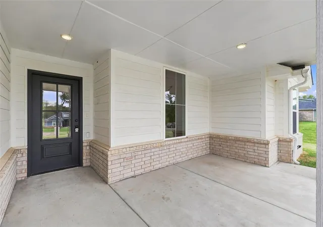 Photo 3 of Single family home for sale at 9508 Megans Wy, Mc Loud, OK 74851 | MLS# 1246448 | Listing updated on 2026-08-31
