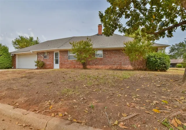 Photo 3 of Single family home for sale at 6813 Saint Marys Pl, Oklahoma City, OK 73132 | MLS# 1246468 | Listing updated on 2026-08-29