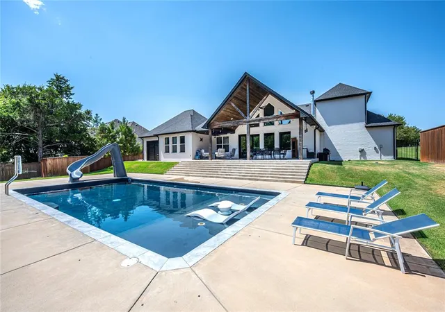Photo 4 of Single family home for sale at 10900 Gobblers Roost Rd, Oklahoma City, OK 73173 | MLS# 1246470 | Listing updated on 2026-08-28
