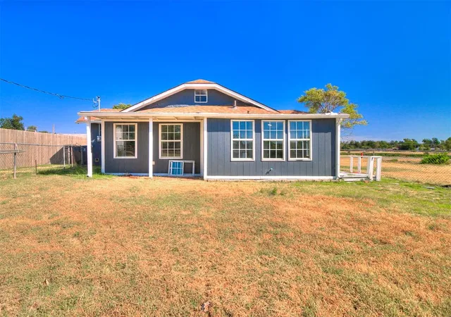 Photo 3 of Single family home for sale at 140 Sw 35th Street, Oklahoma City, OK 73109 | MLS# 1246471 | Listing updated on 2026-09-03