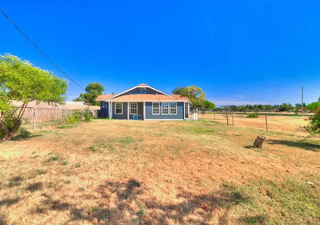 Photo 3 of Single family home for sale at 140 SW 35th Street, Oklahoma City, OK 73109 | MLS# 1246471 | Listing updated on 2026-09-03