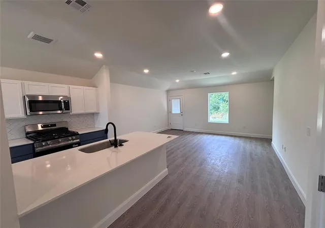 Photo 3 of Single family home for sale at 1997 Brush Creek Wy, Newcastle, OK 73065 | MLS# 1246477 | Listing updated on 2026-09-22