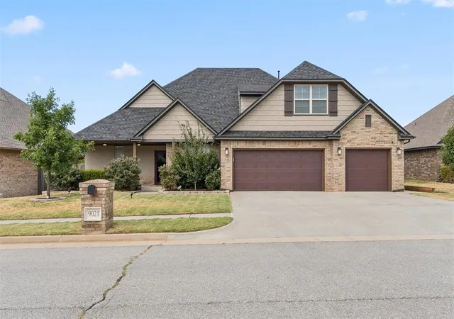 Photo 1 of Single family home for sale at 9021 Nw 84th St, Yukon, OK 73099 | MLS# 1246478 | Listing updated on 2026-08-31