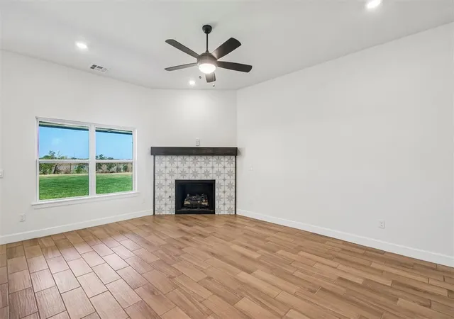 Photo 4 of Single family home for sale at 14017 Giverny Ave, Yukon, OK 73099 | MLS# 1246491 | Listing updated on 2026-10-20