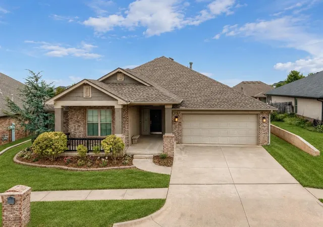 Photo 1 of Single family home for sale at 3815 Painted Bird Ln, Norman, OK 73071 | MLS# 1246502 | Listing updated on 2026-10-05
