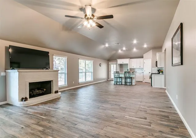 Photo 3 of Single family home for sale at 796 Harrison St, Harrah, OK 73045 | MLS# 1246504 | Listing updated on 2026-08-28