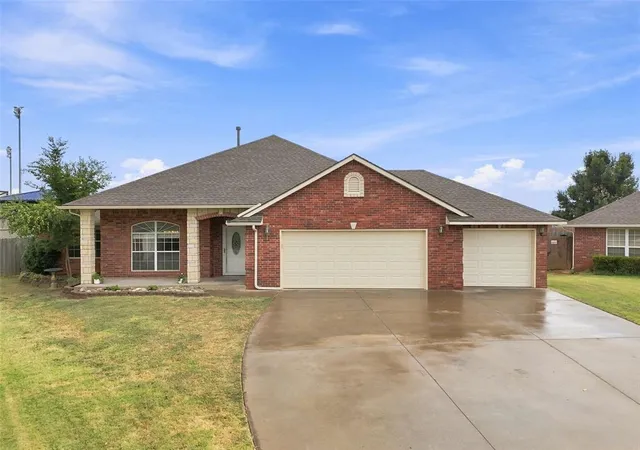 Photo 1 of Single family home for sale at 1280 Douglas Cir, Noble, OK 73068 | MLS# 1246514 | Listing updated on 2026-09-15