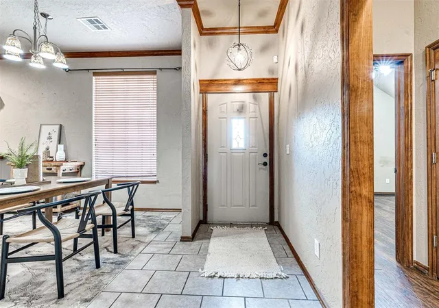 Photo 3 of Sale Pending at 609 S Castlerock Ln, Mustang, OK 73064 | MLS# 1246525 | Listing updated on 2026-09-01