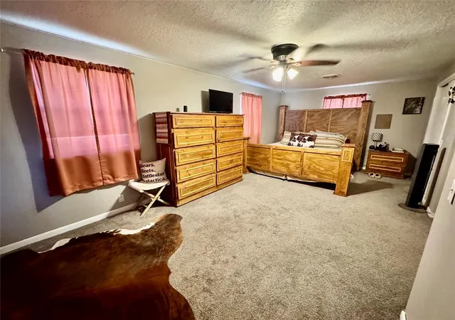 5th image of 901 E Kee St, Weatherford, OK 73096 | MLS# 1246527