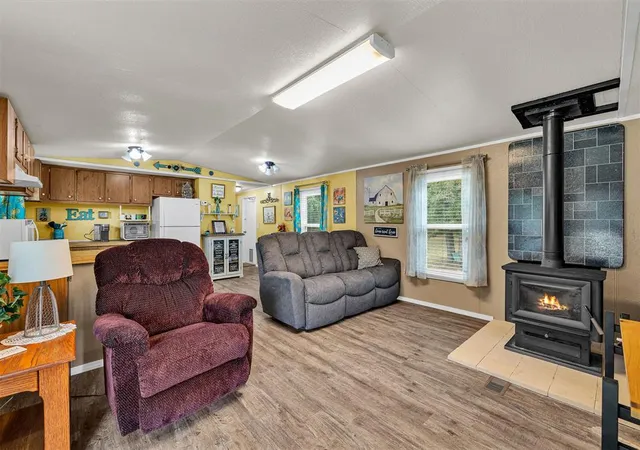 Photo 4 of Sale Pending at 974 Bailey Ln, Norman, OK 73026 | MLS# 1246555 | Listing updated on 2026-09-02
