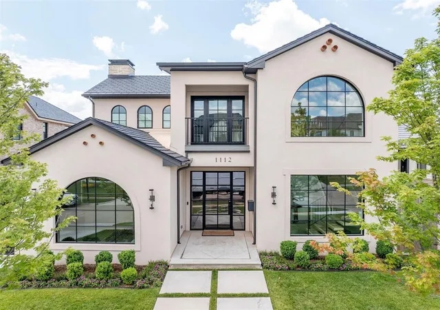 Photo 1 of Single family home for sale at 1112 Cumberland Ct, Oklahoma City, OK 73116 | MLS# 1246559 | Listing updated on 2026-09-02