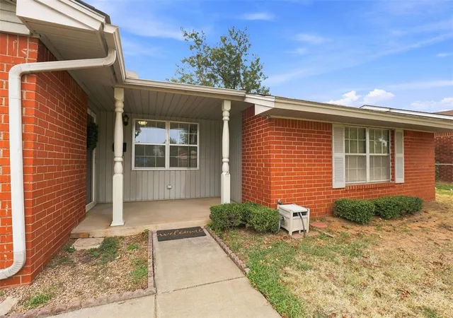 Photo 3 of Sale Pending at 4107 N Chapman, Shawnee, OK 74804 | MLS# 1246566 | Listing updated on 2026-08-31