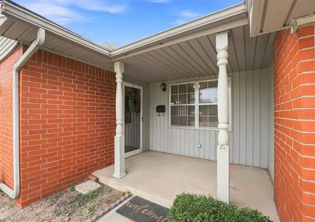Photo 4 of Sale Pending at 4107 N Chapman, Shawnee, OK 74804 | MLS# 1246566 | Listing updated on 2026-08-31