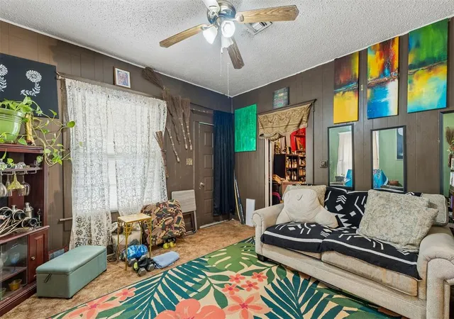 Photo 4 of Single family home for sale at 819 W London St, El Reno, OK 73036 | MLS# 1246570 | Listing updated on 2026-09-20