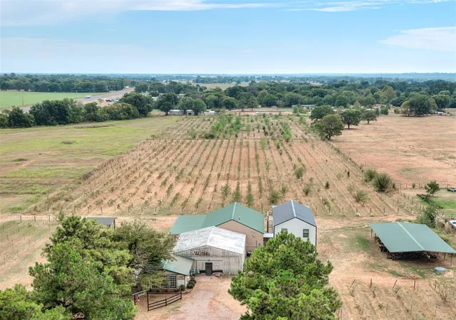 Photo 1 of Single family home for sale at 7050 Slaughterville Rd, Slaughterville, OK 73051 | MLS# 1246574 | Listing updated on 2026-09-02
