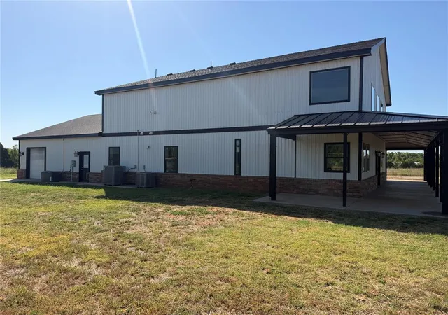 Photo 4 of Single family home for sale at 11921 Sw 104Th St, Mustang, OK 73064 | MLS# 1246620 | Listing updated on 2026-08-28