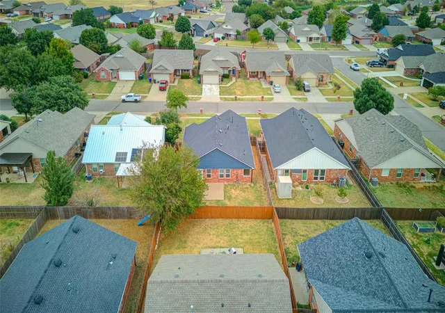 Photo 46 of Single family home for sale at 2812 Edgemere Dr, Norman, OK 73071 | MLS# 1246646 | Listing updated on 2026-09-15