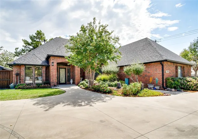 Photo 1 of Single family home for sale at 7710 Nw 36th Street, Bethany, OK 73008 | MLS# 1246663 | Listing updated on 2026-09-02