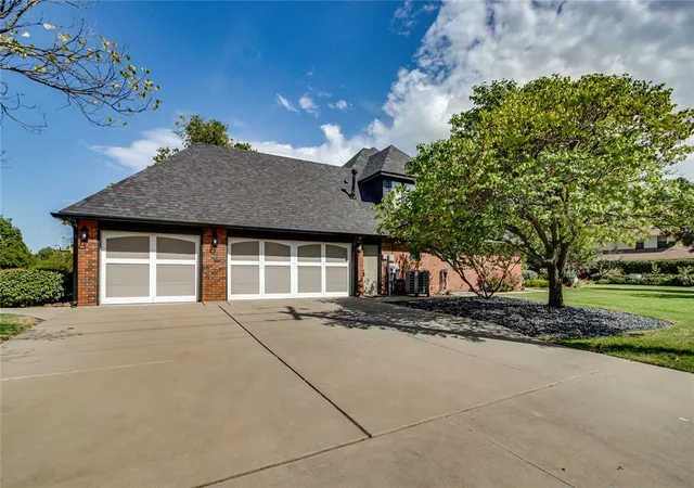 Photo 4 of Single family home for sale at 7710 NW 36th Street, Bethany, OK 73008 | MLS# 1246663 | Listing updated on 2026-09-02