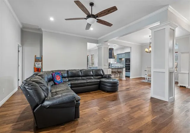 Photo 4 of Single family home for sale at 825 Liveoak Ln, Blanchard, OK 73010 | MLS# 1246667 | Listing updated on 2026-09-22