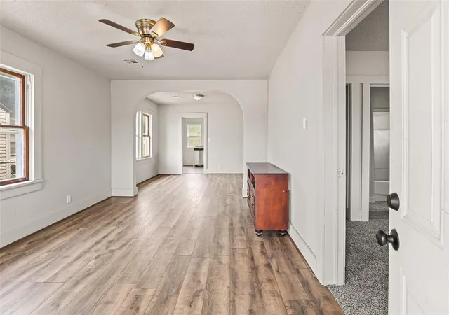 Photo 4 of Single family home for sale at 917 S Reno Ave, El Reno, OK 73036 | MLS# 1246670 | Listing updated on 2026-09-04