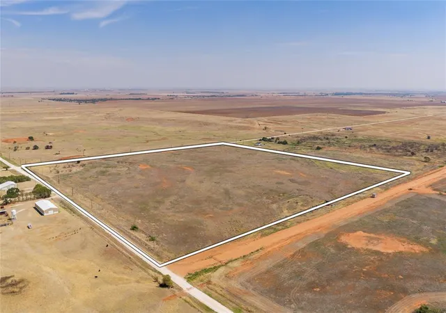 1st image of 680 E 0680 Rd, Hitchcock, OK 73744 | MLS# 1246676