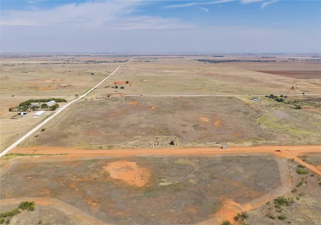 8th image of 680 E 0680 Rd, Hitchcock, OK 73744 | MLS# 1246676