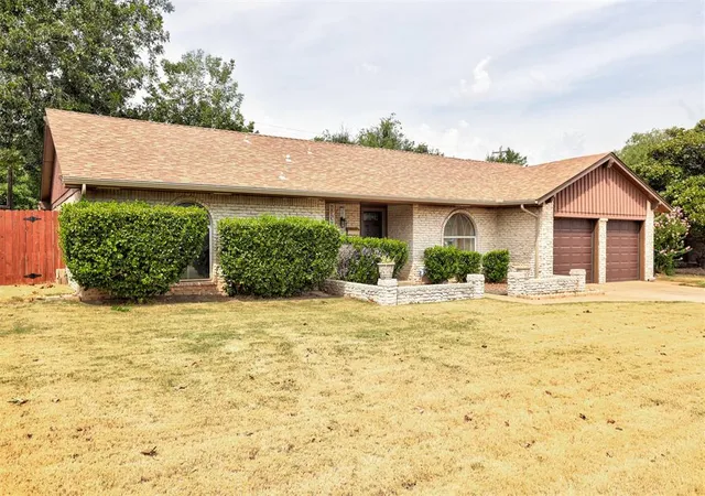 Photo 3 of Single family home for sale at 11501 N Miller Ave, Oklahoma City, OK 73120 | MLS# 1246677 | Listing updated on 2026-08-28