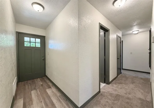 Photo 3 of Sale Pending at 9 Rock Hollow Rd, Shawnee, OK 74804 | MLS# 1246678 | Listing updated on 2026-08-31