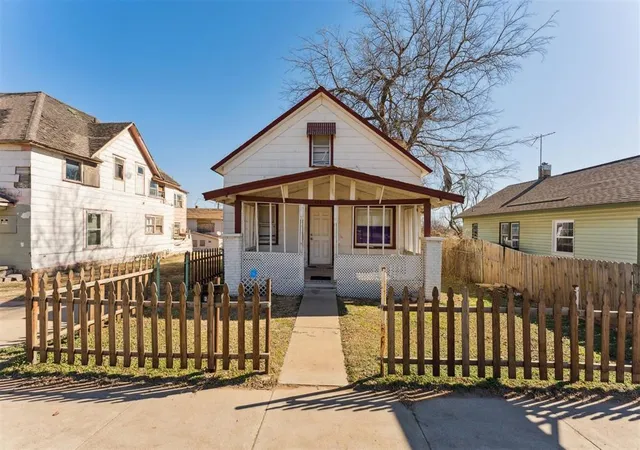 Photo 1 of Single family home for sale at 616 N Choctaw Ave, El Reno, OK 73036 | MLS# 1246709 | Listing updated on 2026-09-02