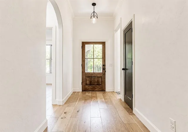 Photo 3 of Single family home for sale at 2801 Tandem Bike Trl, Edmond, OK 73034 | MLS# 1246718 | Listing updated on 2026-10-09